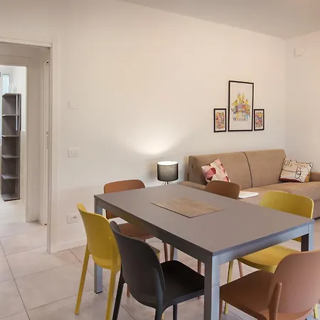 Manzoni 3 Apartman *