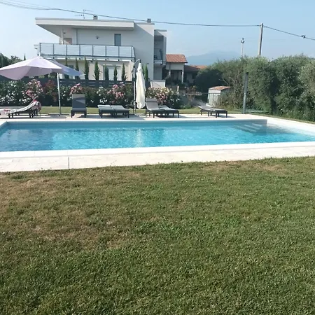 Manzoni 3